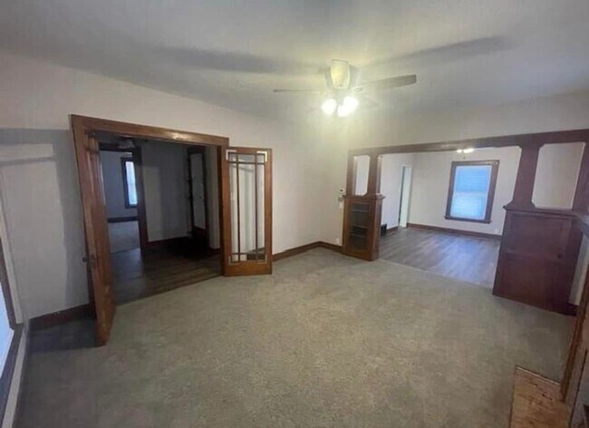 Foto del edificio - 120 N 9th St