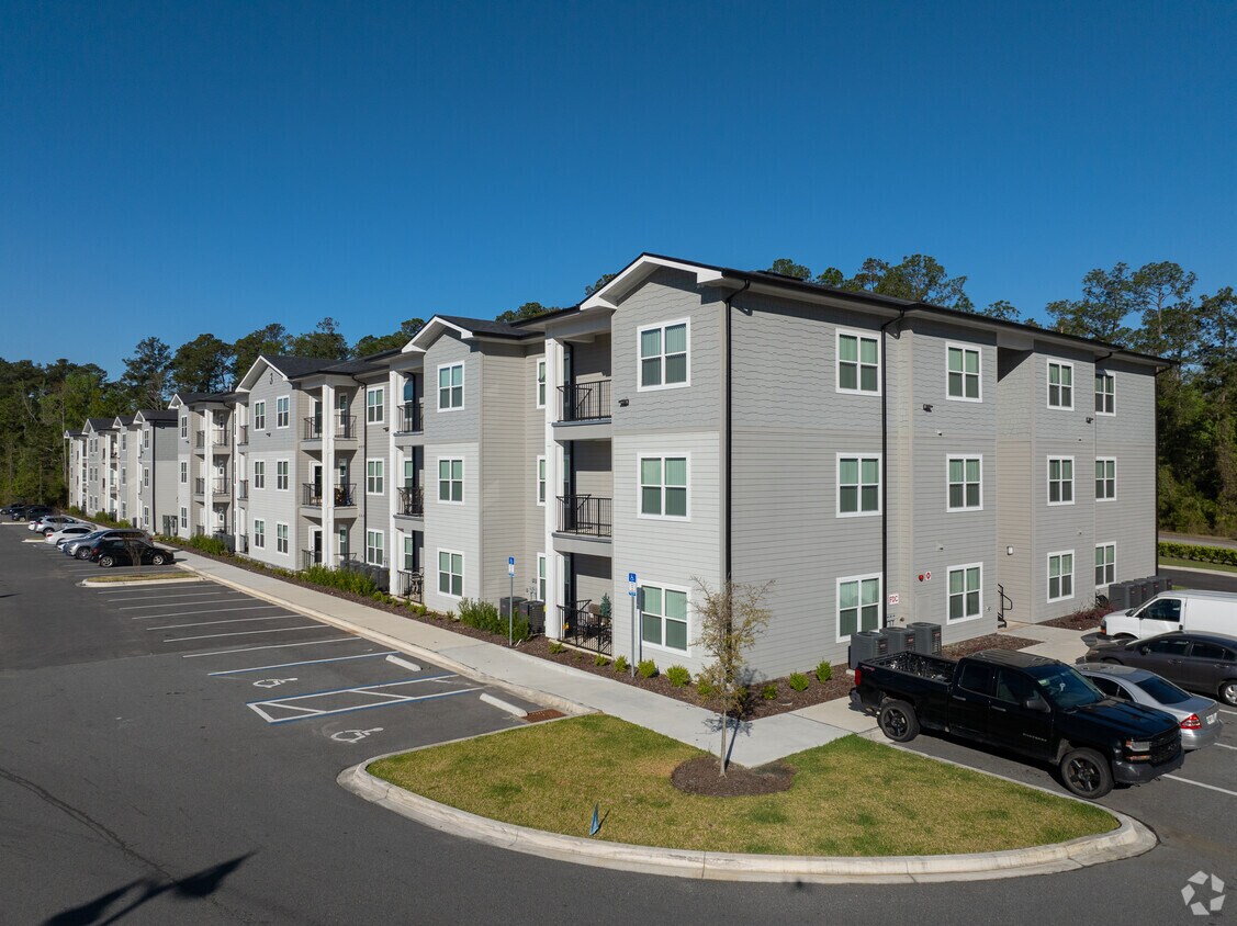 Edificio - Saddle Brook Landing Apartments