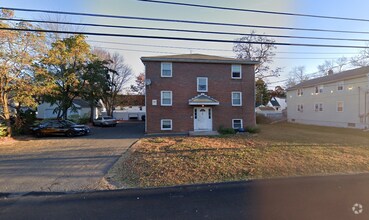 Building Photo - 195 Overlook Ave