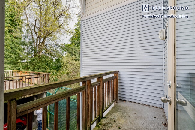 Building Photo - 4750 21st Ave NE