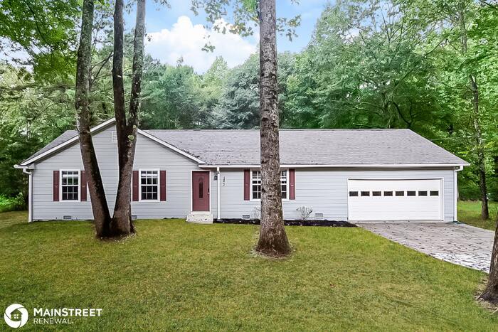 Primary Photo - 123 Stagecoach Trail, Stockbridge, GA 30281