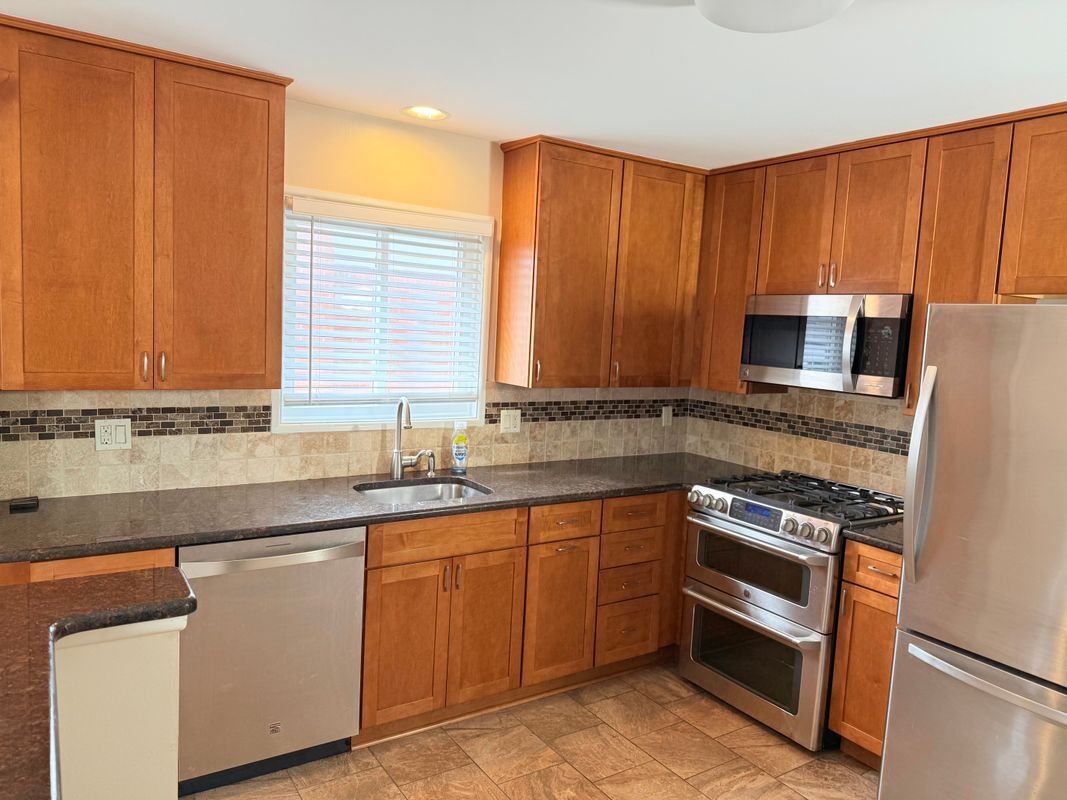 Foto del edificio - 21300 Briarcliff St