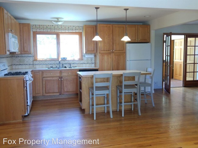 Foto del edificio - 3 br, 2 bath House - 2990 Carnegie Drive