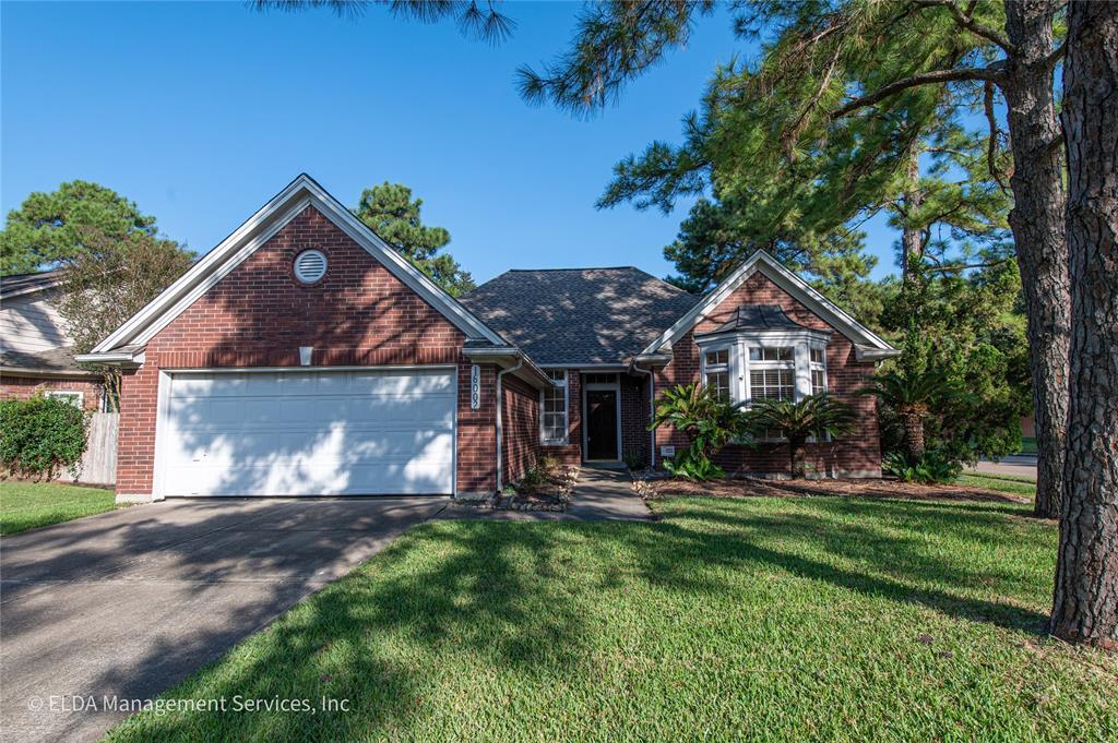 Foto principal - 16002 Brittany Knoll Dr