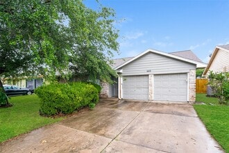 Building Photo - 4419 Curly Oaks Dr