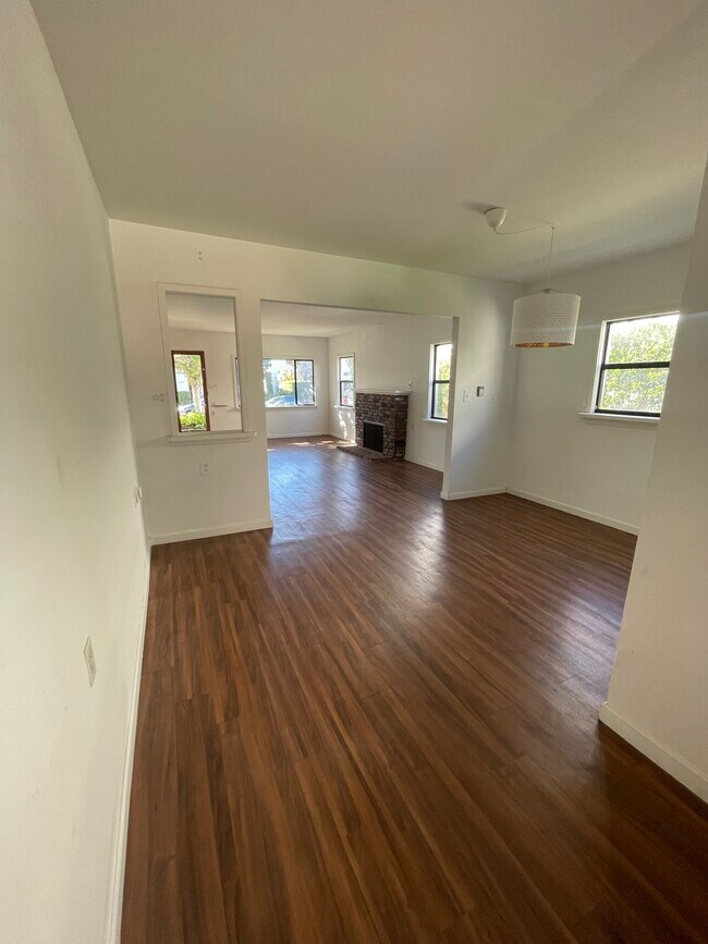 Dining room & Living room - 1137 23rd St