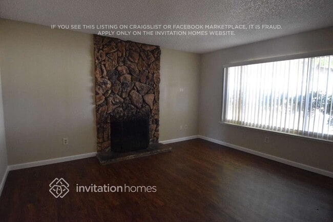 Building Photo - 9926 Burline St