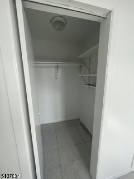 Foto del edificio - 99 W Palisade Ave
