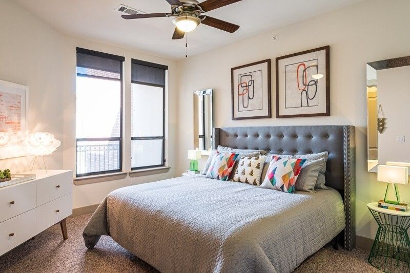 Foto principal - 2600 Bennett Ave