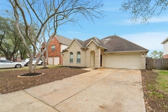 Building Photo - 11030 Desert Springs Cir