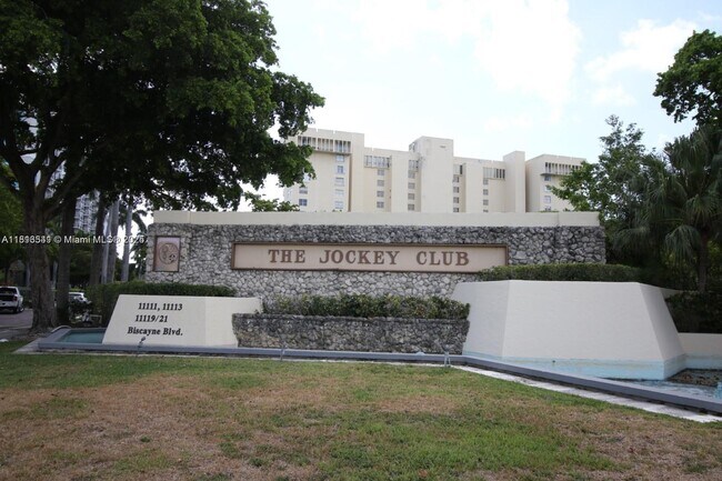 Building Photo - 11111 Biscayne Blvd