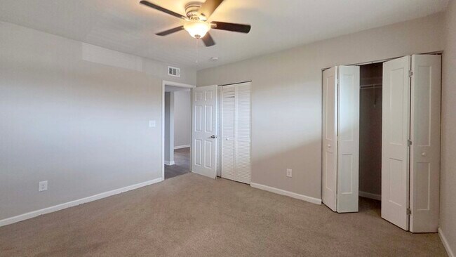 Foto del edificio - One Month Free! Classic 1 Bedroom Apartment in Historic Downtown College Park!