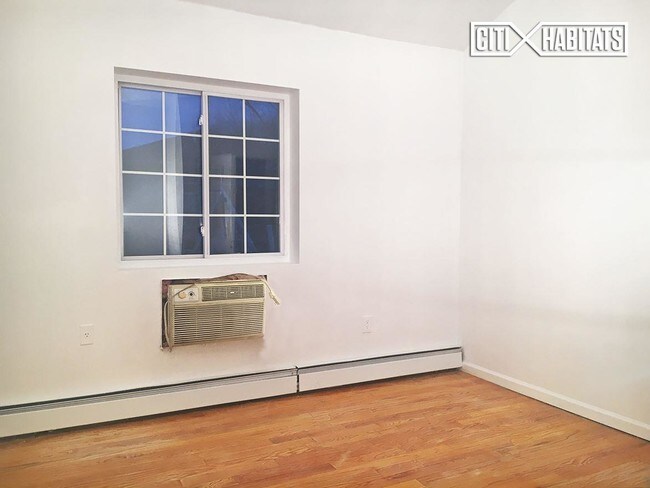 Foto del edificio - 2579 Hollers Ave