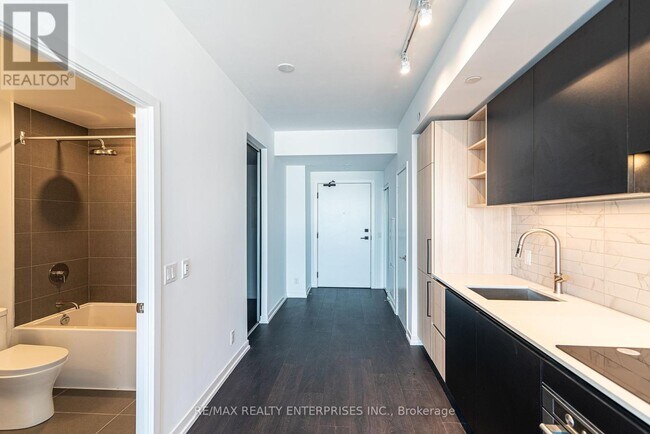 Photo du bâtiment - 55-4355 Mercer St