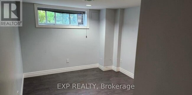 Building Photo - 16 Galewood Dr
