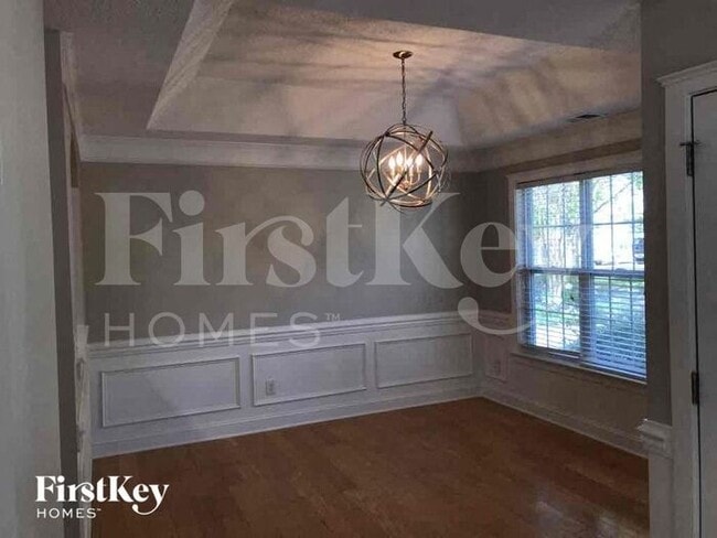 Foto del edificio - 15824 Robins Way
