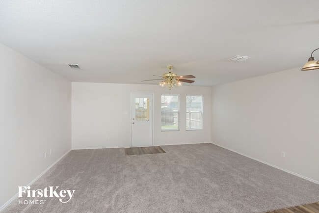 Building Photo - 8503 Silver Willow
