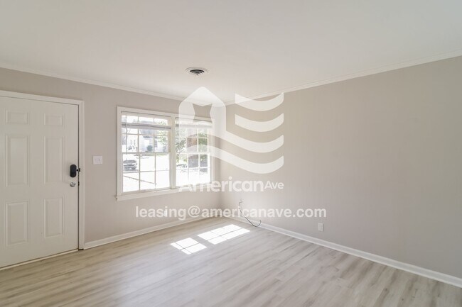 Building Photo - 2607 Plum St