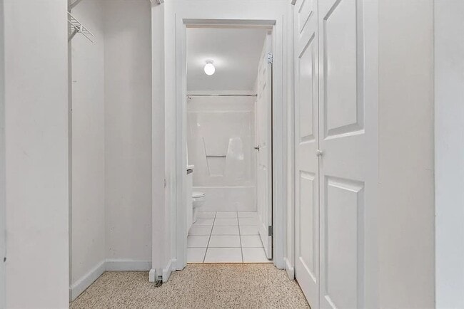 Building Photo - 1 Watermill Pl