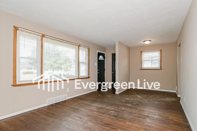 Building Photo - 20 Florissant Park Dr