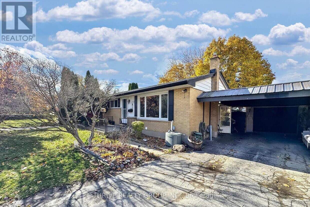 Primary Photo - 173 Bancroft Rd