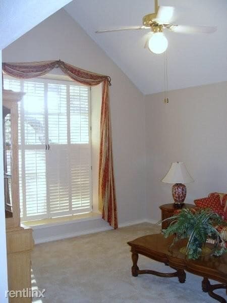 Building Photo - 3 br, 2 bath House - 9306 Chattanooga Dr