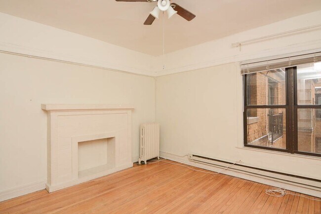 Foto del edificio - 730 W Roscoe St