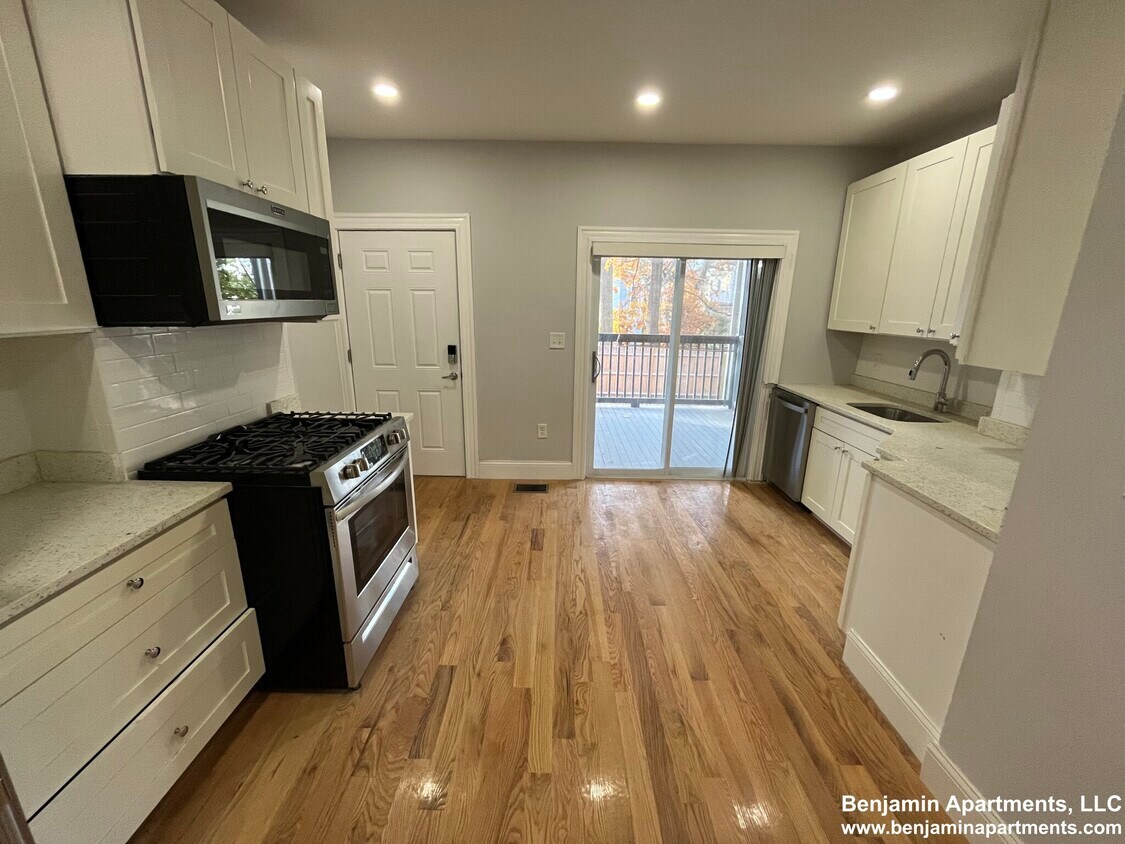 Foto principal - 369 Beacon St