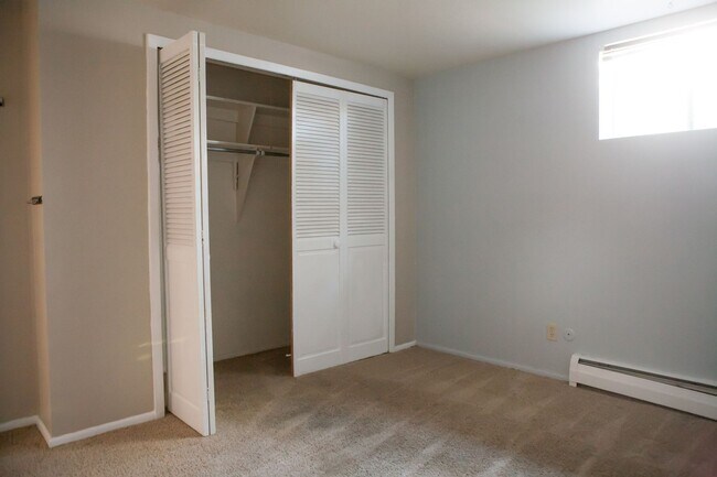 Foto del edificio - 1685 S Kenton Way