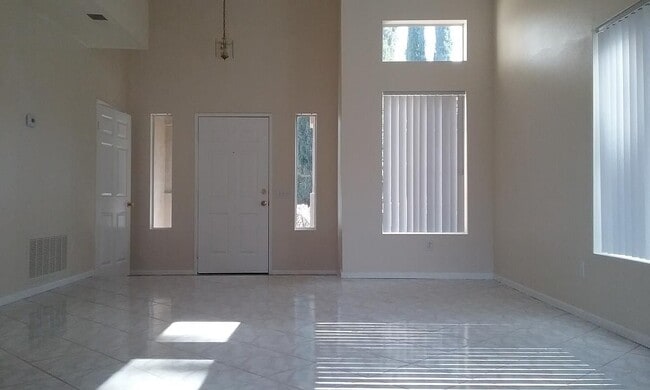 Foto del edificio - 8021 Eppick Ct