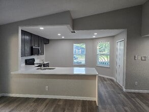 Building Photo - 4216 Malone Ave