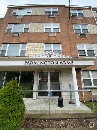 Building Photo - 70 Farmington Ave