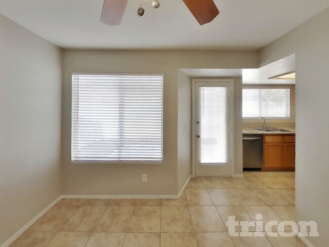 Building Photo - 949 Clipper Dr
