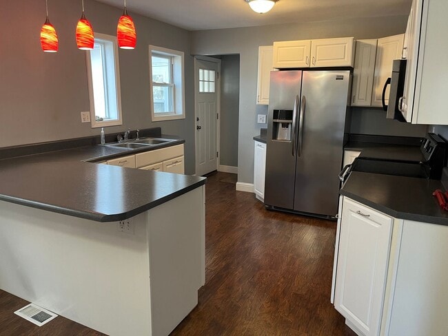 Building Photo - Charming 2 bedroom in Alton