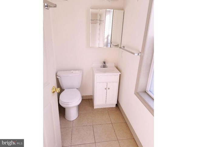 Foto del edificio - 1609 W Oxford St