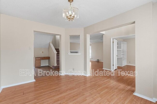 Foto del edificio - 716 Camp Fire Trail