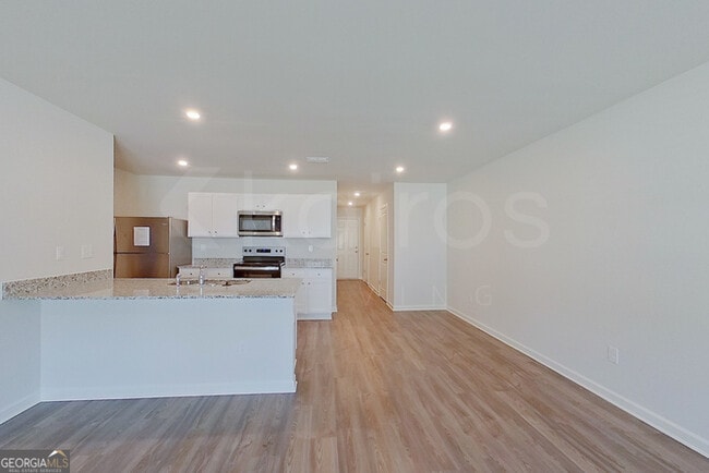 Building Photo - 337 Ironwood Ct