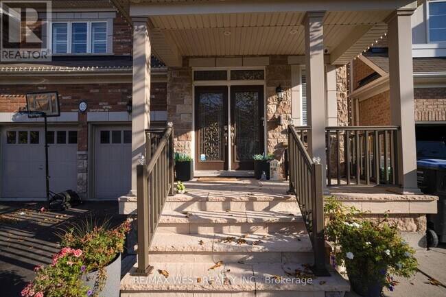 Building Photo - 43 Swanton Rd