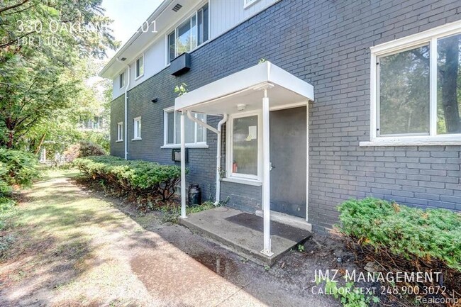 Building Photo - Fully updated & renovated 1 bedroom/1 bath...