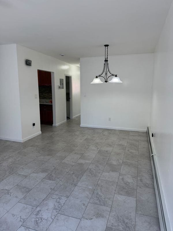 Foto del edificio - 2082 Honeywell Ave