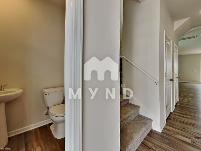 Foto del edificio - 3 br, 2.5 bath Townhome - 122 Eagle Chase Dr