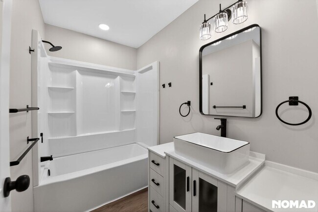 Foto del edificio - 866 Wellman St