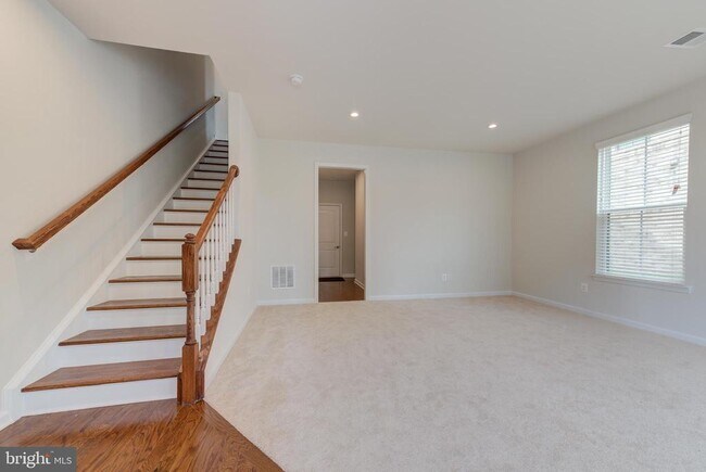 Building Photo - 22313 Seabring Terrace