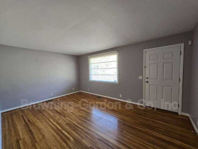 Building Photo - 1322 Ardee Ave