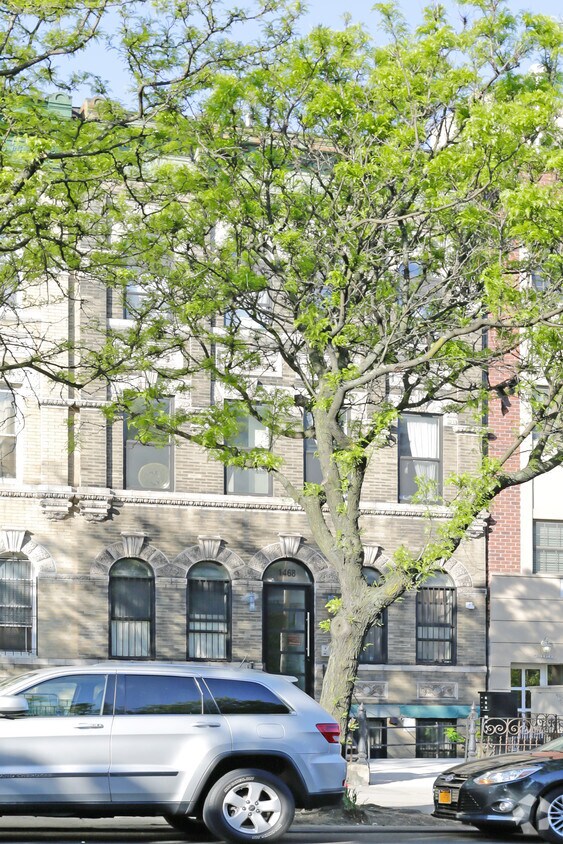 Foto del edificio - 1468 Bushwick Ave