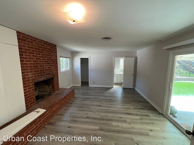 Building Photo - 5 br, 3 bath House - 4995 Tierra Baja Way