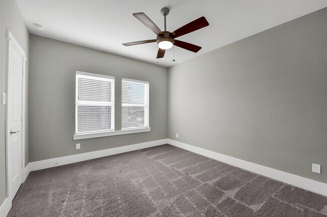 Building Photo - 1421 Biondo Way