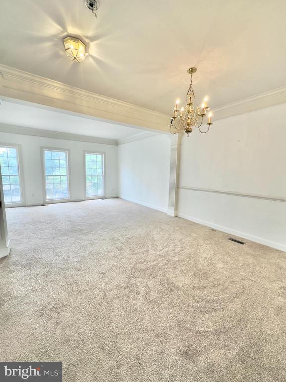 Building Photo - 9086 Tanyard Ln