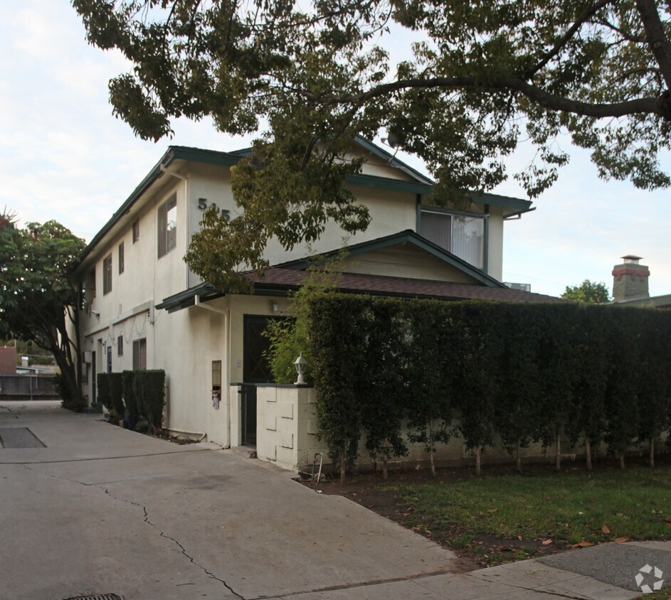 Building Photo - 5154 York Blvd