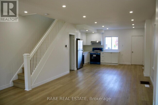 Building Photo - 62 Sellers Ave